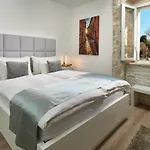 Bernardi 4* Split
